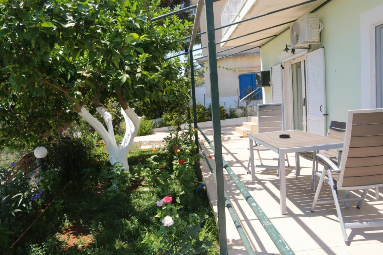 Ifigenias Apartment Agios Petros  Экстерьер фото